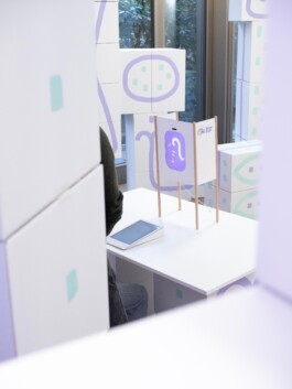 Tobias Gutmann - Face-o-mat / Sai Bot